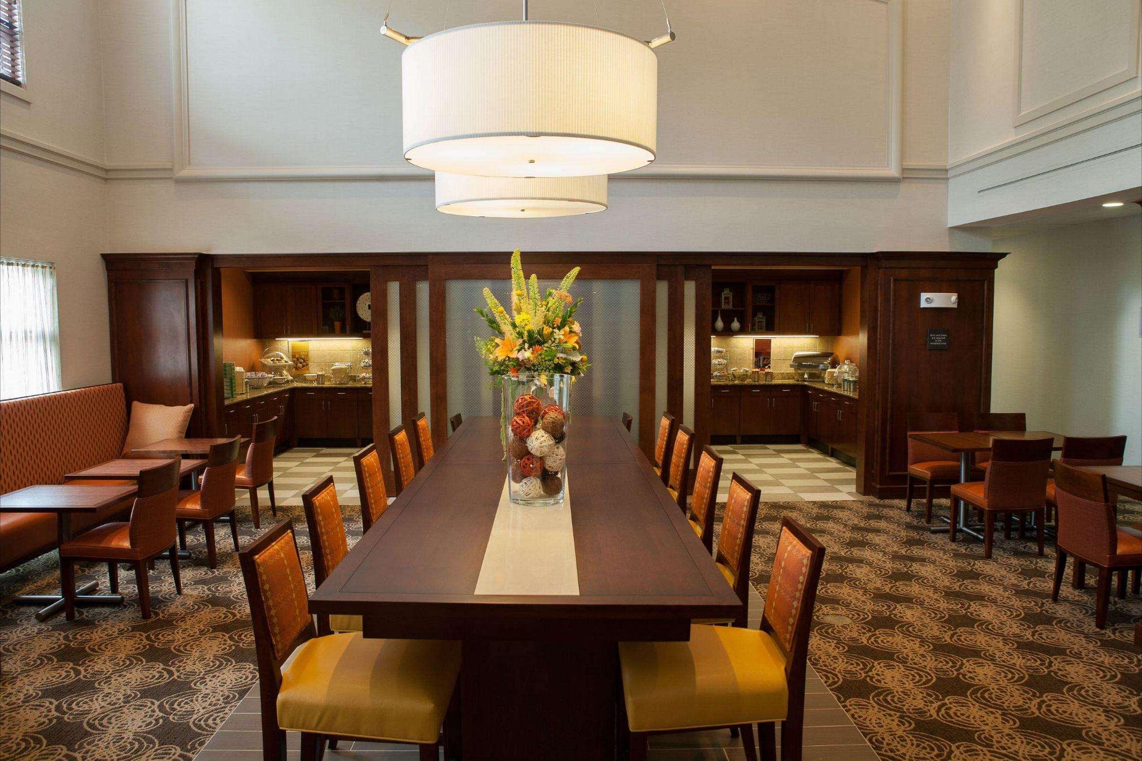 Hampton Inn Raynham-Taunton Exteriör bild