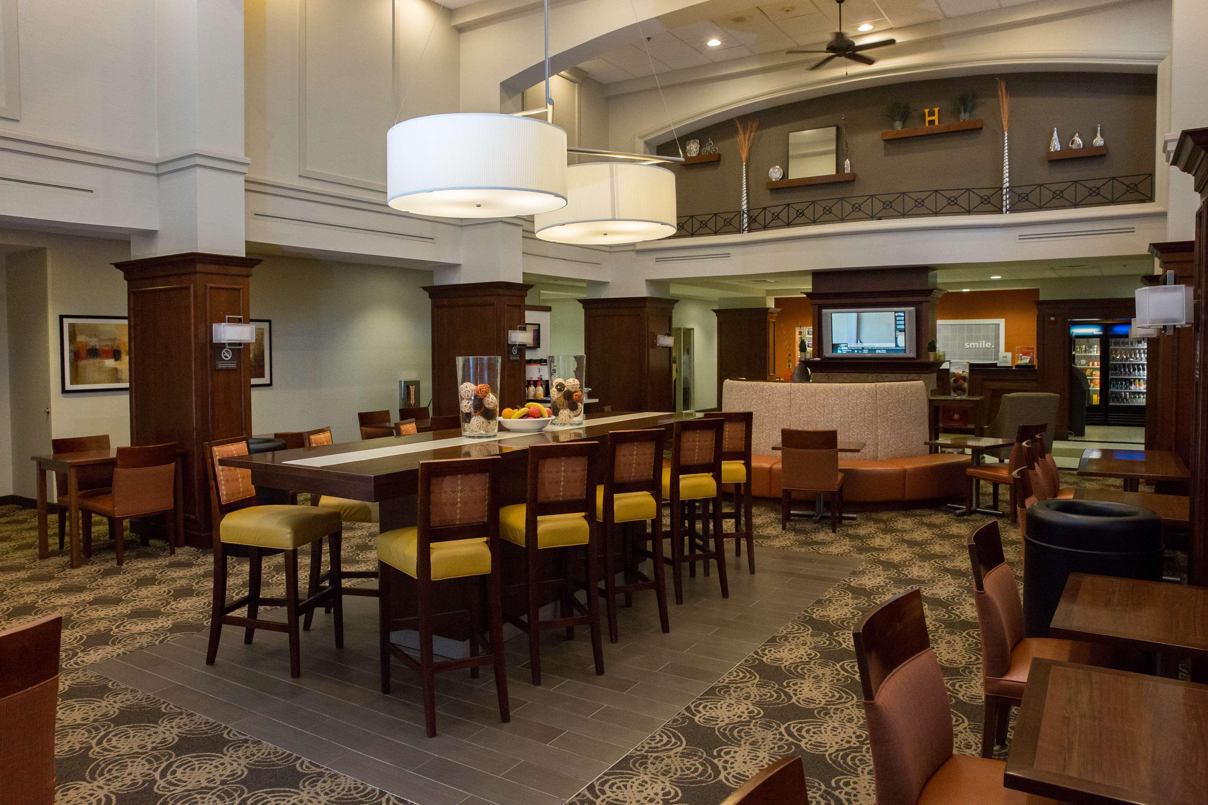 Hampton Inn Raynham-Taunton Exteriör bild