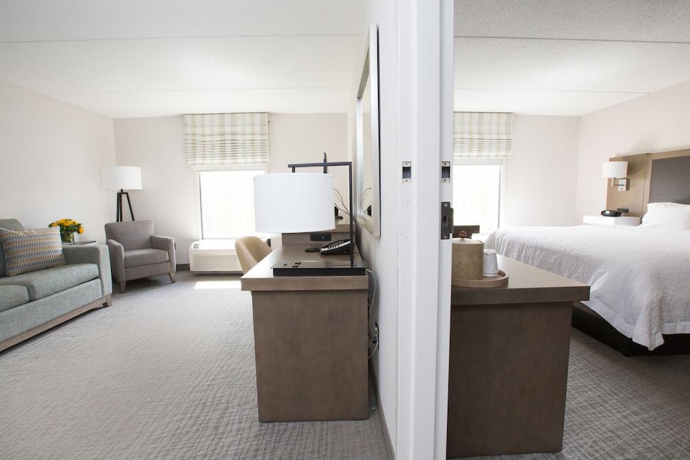 Hampton Inn Raynham-Taunton Exteriör bild