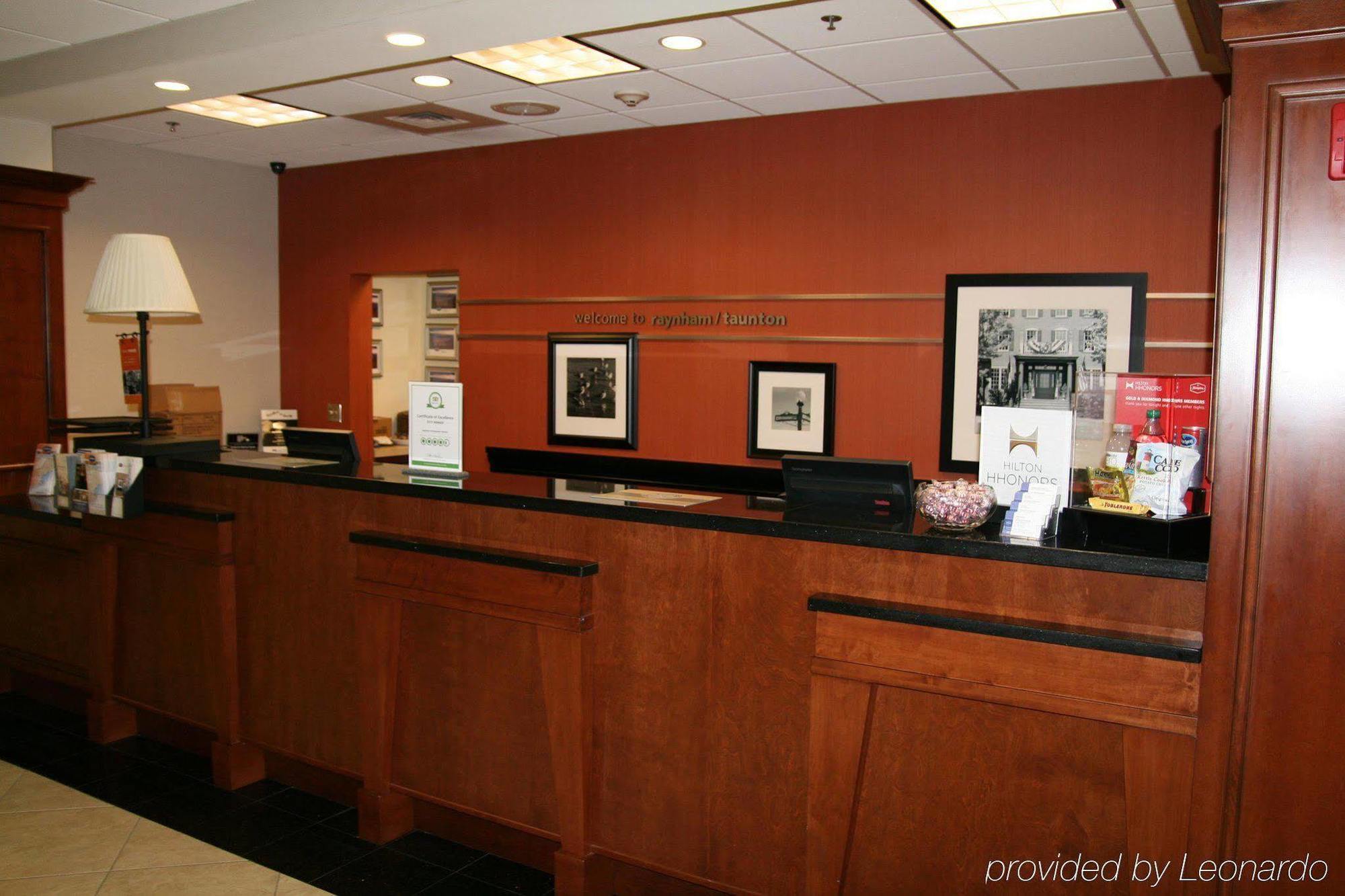 Hampton Inn Raynham-Taunton Exteriör bild